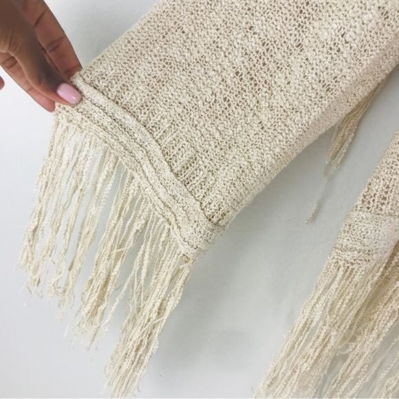 FATE Boho Distressed Knit Tiered Fringe Sweater Size Small - Picture 6 of 12